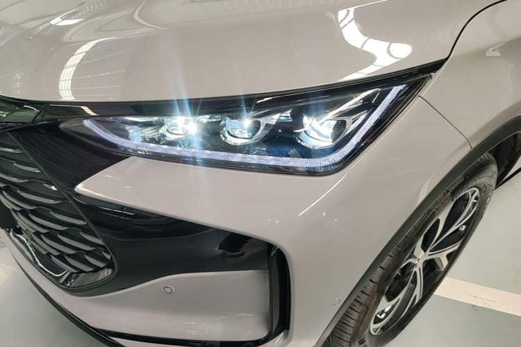 Used BYD Tang New Energy 2025 Intelligent Driving Version DM-i 115KM Flagship Edition Left Front Headlight