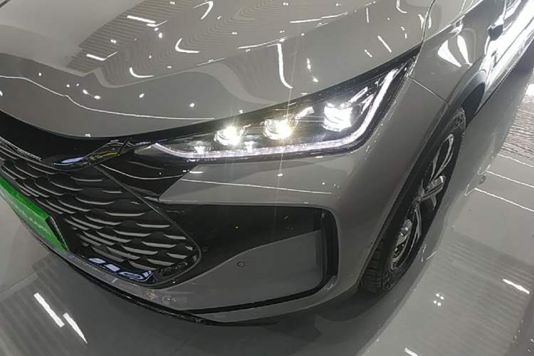 Used BYD Tang New Energy 2025 Intelligent Driving Version DM-i 115KM Flagship Edition Left Front Headlight