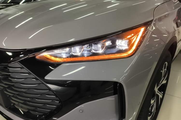 Used BYD Tang New Energy 2025 Intelligent Driving Version DM-i 115KM Flagship Edition Left Front Headlight