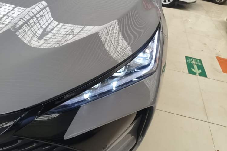 Used BYD Tang New Energy 2025 DM-i 115KM Prestige Model Left Front Headlight