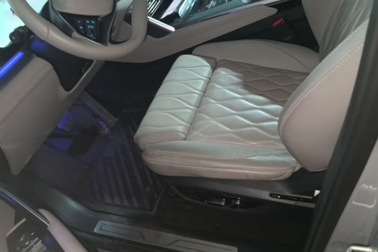 Used BYD Tang New Energy 2025 Intelligent Driving Version DM-i 115KM Flagship Edition Left Front Seat
