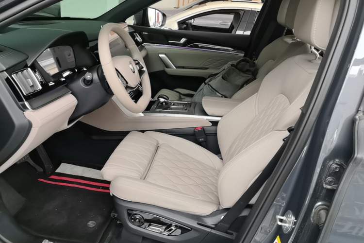 Used BYD Tang New Energy 2025 Intelligent Driving Version DM-i 115KM Flagship Edition Left Front Seat