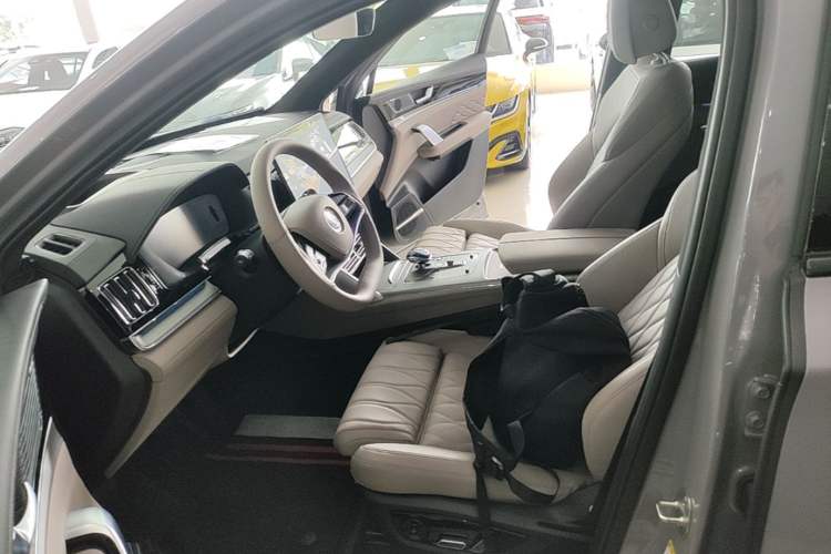 Used BYD Tang New Energy 2025 DM-i 115KM Flagship Model Left Front Seat