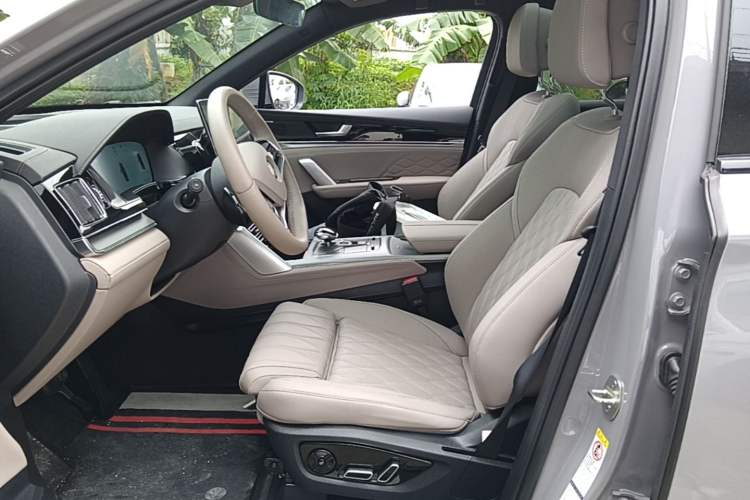Used BYD Tang New Energy 2025 Intelligent Driving Version DM-i 115KM Flagship Edition Left Front Seat