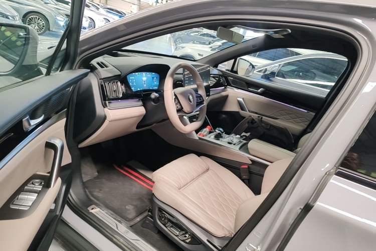 Used BYD Tang New Energy 2025 Intelligent Driving Version DM-i 115KM Flagship Edition Left Front Seat