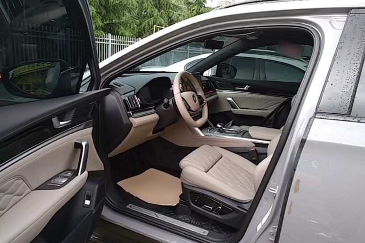 Used BYD Tang New Energy 2025 Intelligent Driving Version DM-i 115KM Flagship Edition Left Front Seat