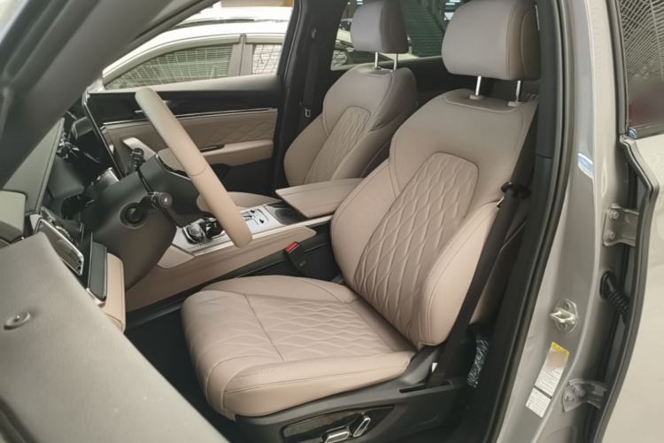 Used BYD Tang New Energy 2025 DM-i 115KM Prestige Model Left Front Seat
