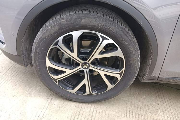 Used BYD Tang New Energy 2025 Intelligent Driving Version DM-i 115KM Flagship Edition Left Front Wheel Hub