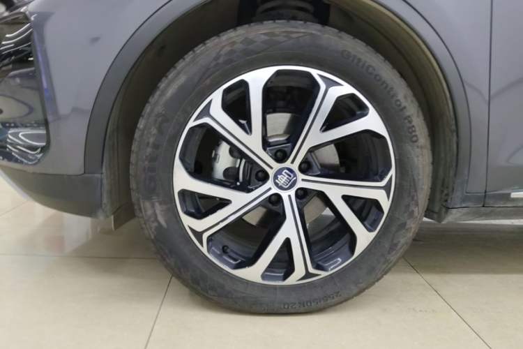 Used BYD Tang New Energy 2025 DM-i 115KM Prestige Model Left Front Wheel Hub