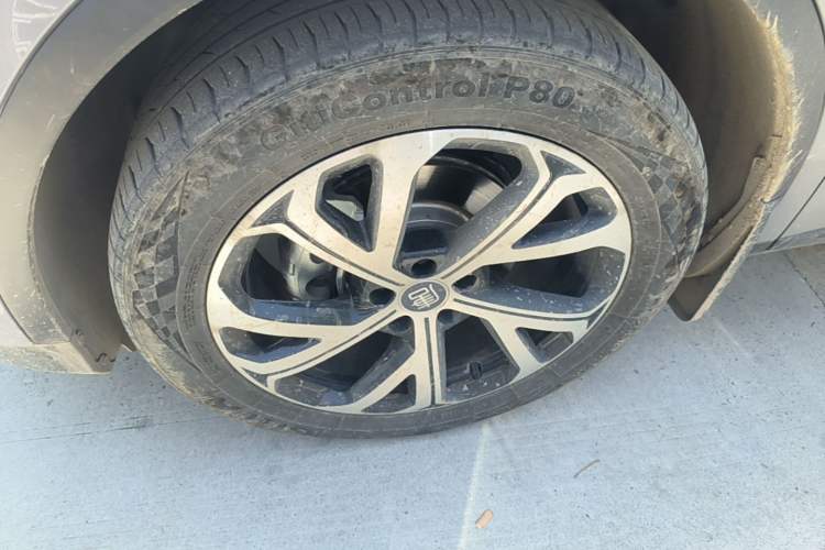 Used BYD Tang New Energy 2025 Intelligent Driving Version DM-i 115KM Prestige Edition Left Front Wheel Hub