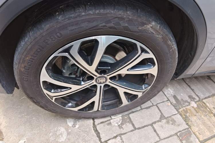Used BYD Tang New Energy 2025 Intelligent Driving Version DM-i 115KM Prestige Edition Left Front Wheel Hub