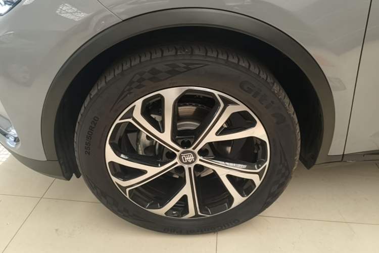 Used BYD Tang New Energy 2025 DM-i 115KM Prestige Model Left Front Wheel Hub