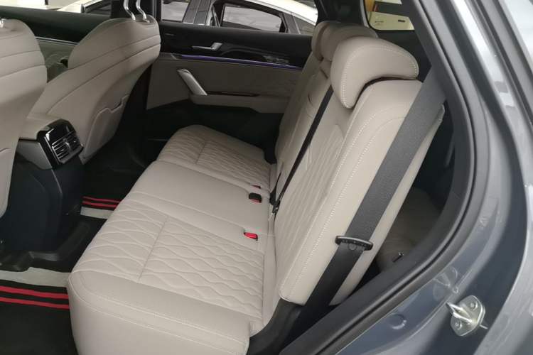 Used BYD Tang New Energy 2025 Intelligent Driving Version DM-i 115KM Flagship Edition Left Rear Seat