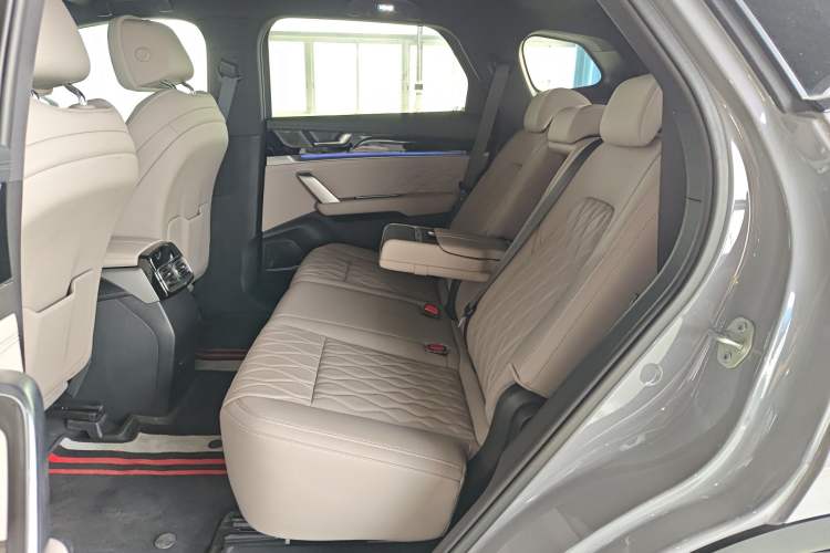 Used BYD Tang New Energy 2025 Intelligent Driving Version DM-i 115KM Flagship Edition Left Rear Seat