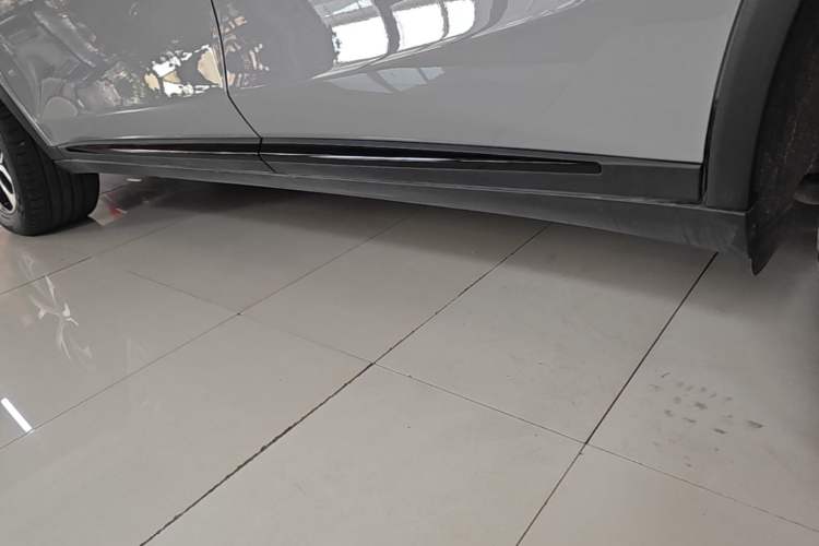 Used BYD Tang New Energy 2025 Intelligent Driving Version DM-i 115KM Flagship Edition Left Side Sill