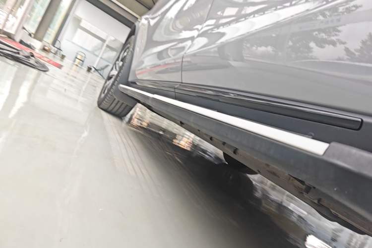 Used BYD Tang New Energy 2025 DM-i 115KM Prestige Model Left Side Sill