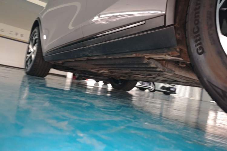 Used BYD Tang New Energy 2025 DM-i 115KM Flagship Model Left Side Sill