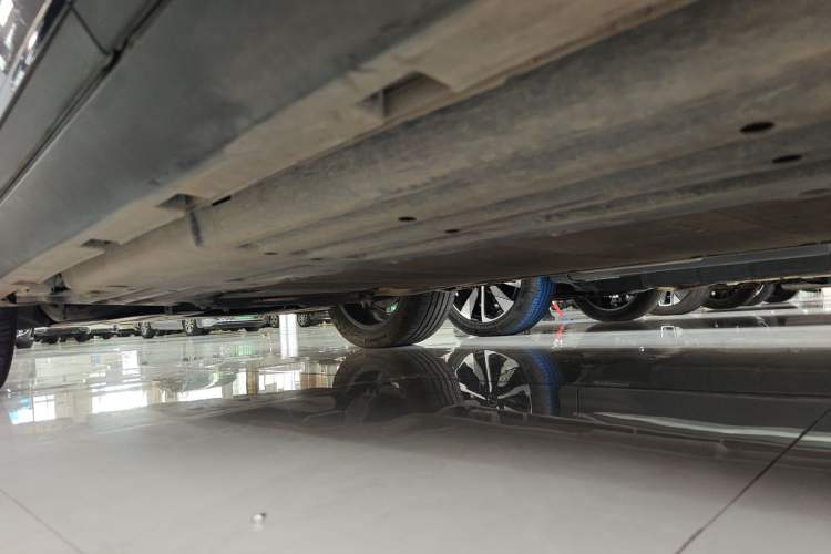 Used BYD Tang New Energy 2025 Intelligent Driving Version DM-i 115KM Flagship Edition Left Side Sill