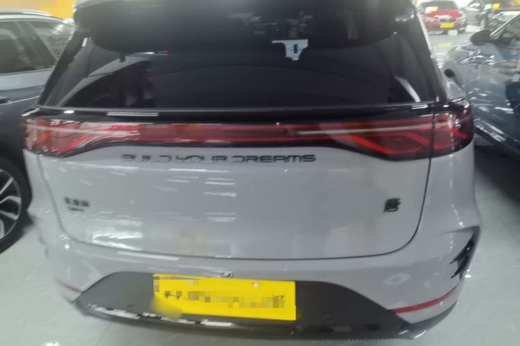 Used BYD Tang New Energy 2025 DM-i 115KM Prestige Model Rear