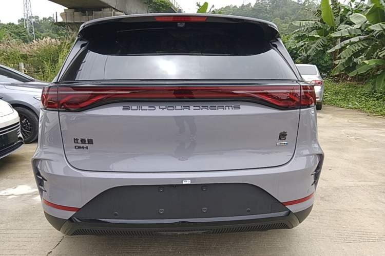 Used BYD Tang New Energy 2025 Intelligent Driving Version DM-i 115KM Flagship Edition Rear