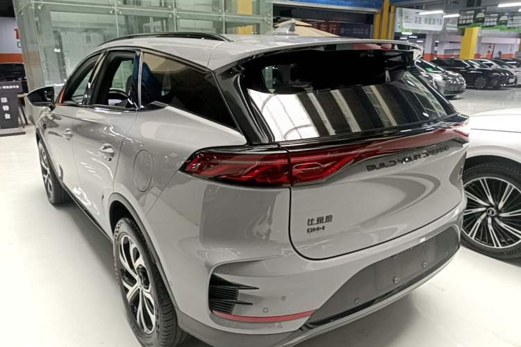Used BYD Tang New Energy 2025 Intelligent Driving Version DM-i 115KM Prestige Edition Rear Left 45 Deg
