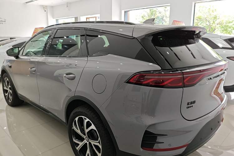Used BYD Tang New Energy 2025 Intelligent Driving Version DM-i 115KM Flagship Edition Rear Left 45 Deg