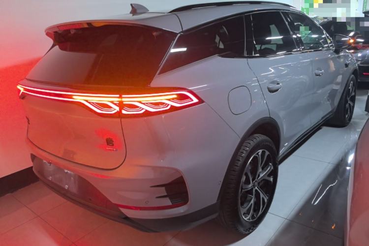 Used BYD Tang New Energy 2025 Intelligent Driving Version DM-i 115KM Flagship Edition Rear Right 45 Deg