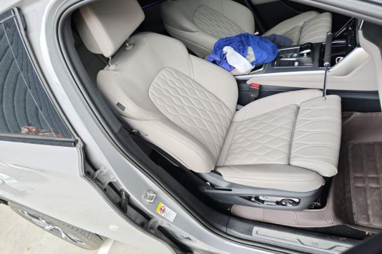 Used BYD Tang New Energy 2025 Intelligent Driving Version DM-i 115KM Flagship Edition Right Front Seat