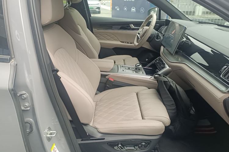 Used BYD Tang New Energy 2025 Intelligent Driving Version DM-i 115KM Flagship Edition Right Front Seat