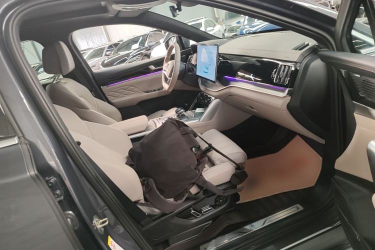 Used BYD Tang New Energy 2025 Intelligent Driving Version DM-i 115KM Flagship Edition Right Front Seat