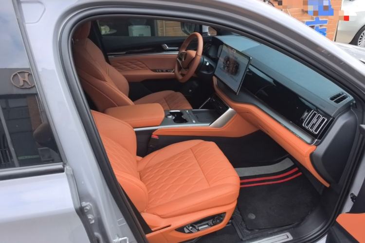 Used BYD Tang New Energy 2025 Model Smart Drive Version DM-i 175KM Prestige Version Right Front Seat