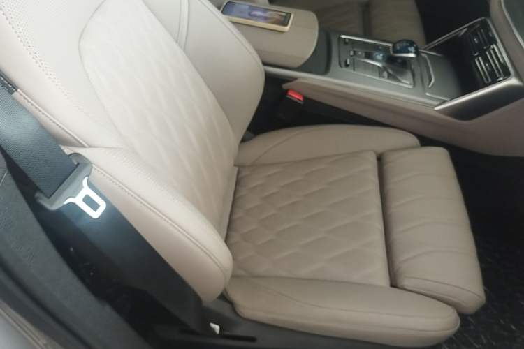 Used BYD Tang New Energy 2025 Intelligent Driving Version DM-i 115KM Flagship Edition Right Front Seat