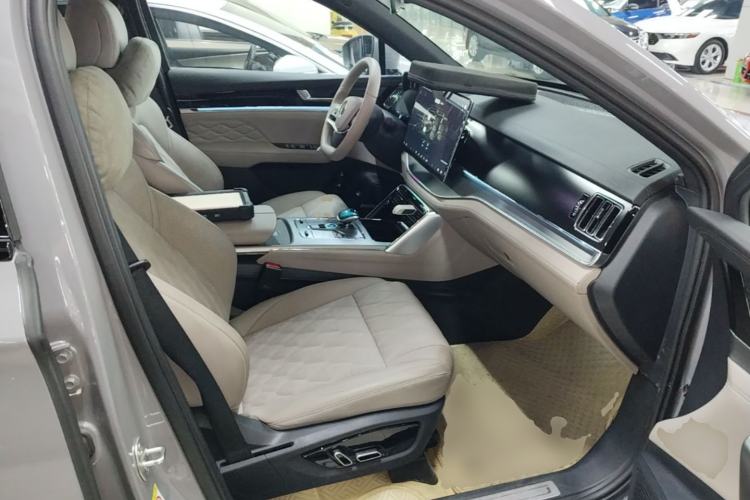 Used BYD Tang New Energy 2025 Intelligent Driving Version DM-i 115KM Prestige Edition Right Front Seat