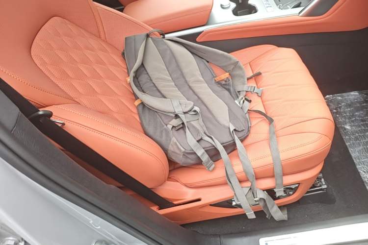Used BYD Tang New Energy 2025 Model Smart Drive Version DM-i 175KM Prestige Version Right Front Seat