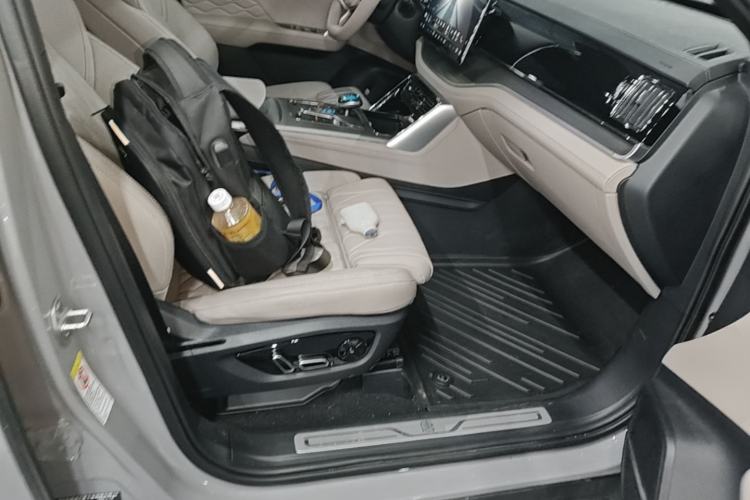 Used BYD Tang New Energy 2025 Intelligent Driving Version DM-i 115KM Flagship Edition Right Front Seat