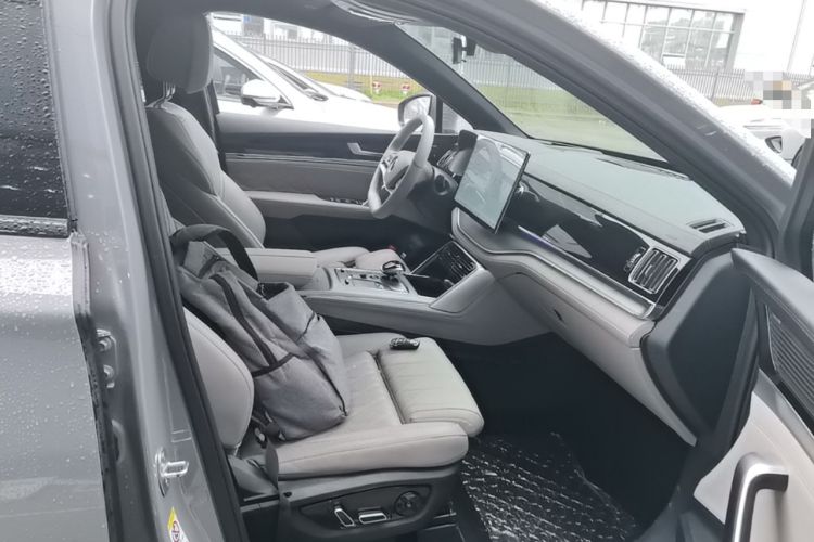 Used BYD Tang New Energy 2025 Intelligent Driving Version DM-i 115KM Flagship Edition Right Front Seat