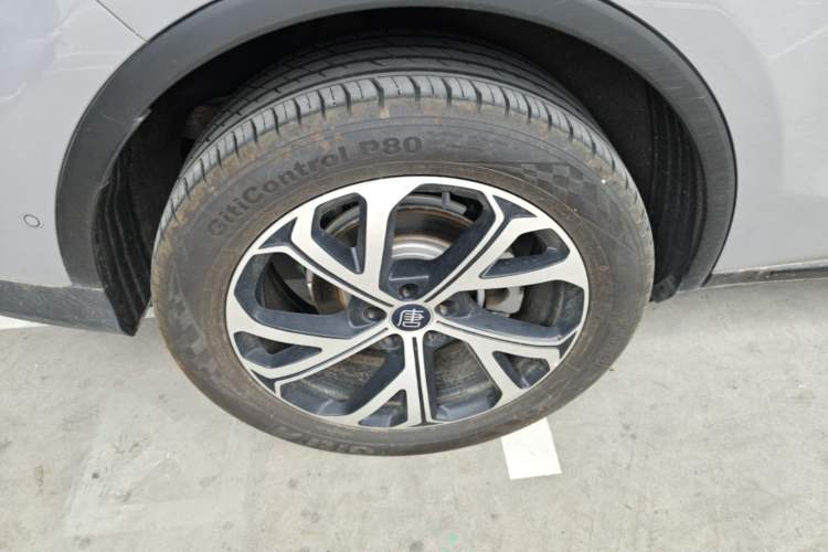Used BYD Tang New Energy 2025 Intelligent Driving Version DM-i 115KM Flagship Edition Right Rear Wheel Hub