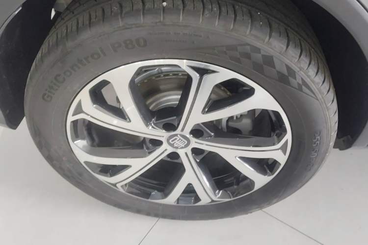 Used BYD Tang New Energy 2025 Intelligent Driving Version DM-i 115KM Flagship Edition Right Rear Wheel Hub