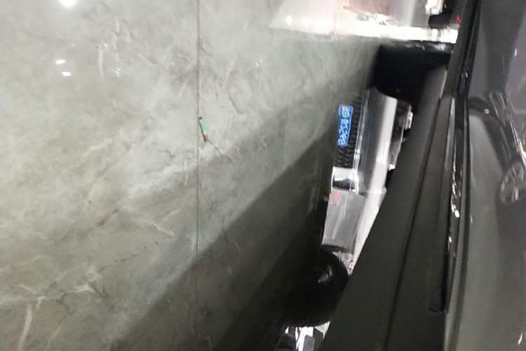 Used BYD Tang New Energy 2025 DM-i 115KM Prestige Model Right Side Sill