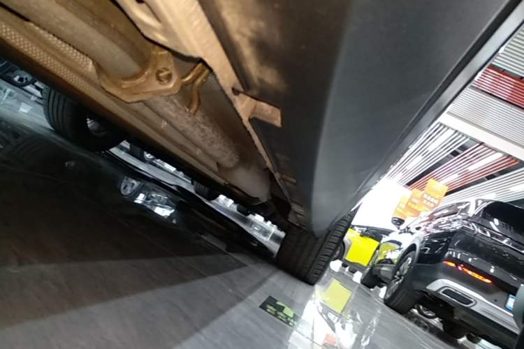 Used BYD Tang New Energy 2025 Intelligent Driving Version DM-i 115KM Flagship Edition Right Side Sill