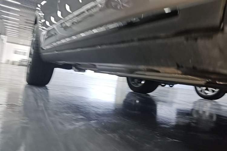 Used BYD Tang New Energy 2025 Intelligent Driving Version DM-i 115KM Flagship Edition Right Side Sill