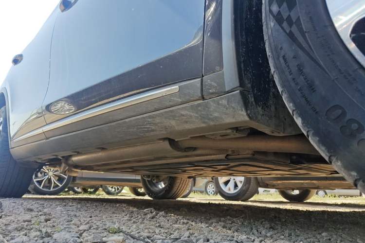 Used BYD Tang New Energy 2025 DM-i 115KM Prestige Model Right Side Sill