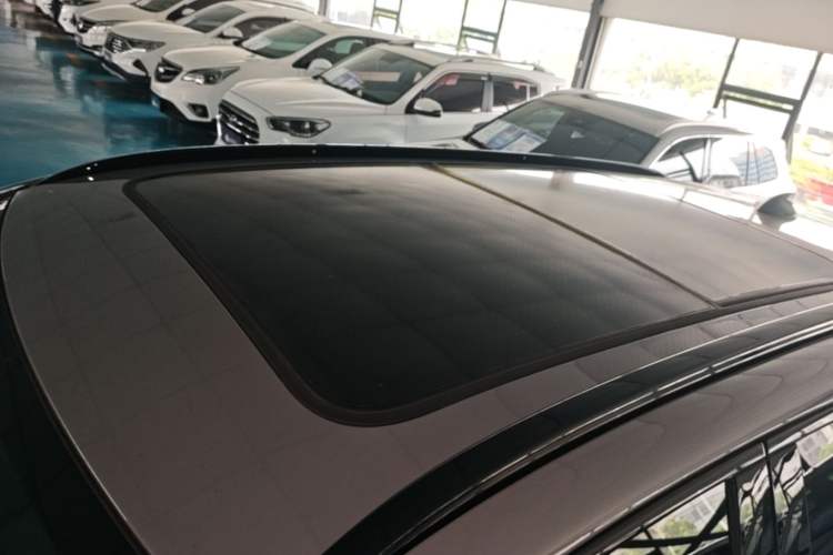 Used BYD Tang New Energy 2025 DM-i 115KM Flagship Model Roof