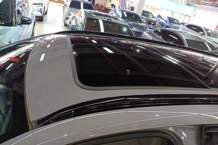 Used BYD Tang New Energy 2025 DM-i 115KM Flagship Model Roof