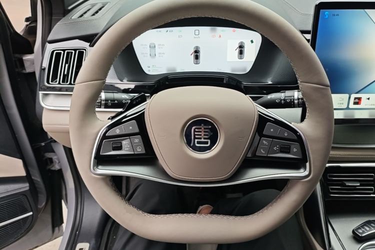 Used BYD Tang New Energy 2025 Intelligent Driving Version DM-i 115KM Flagship Edition Steering Wheel