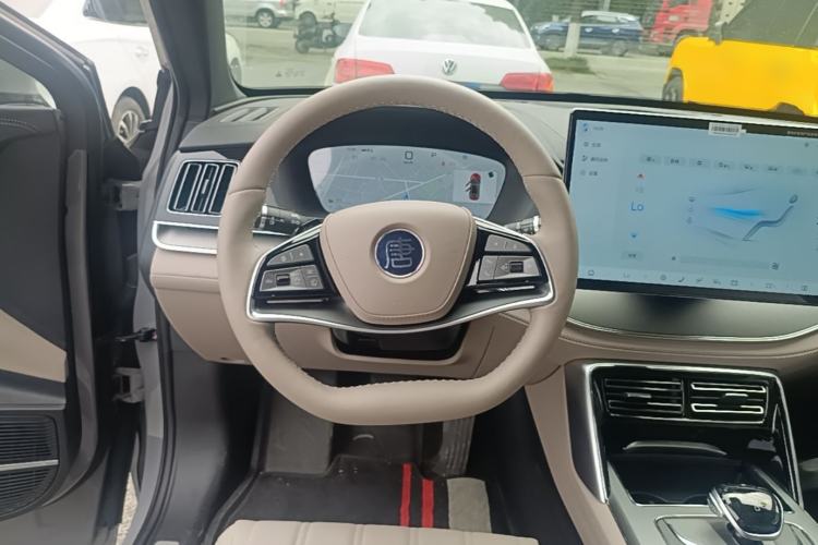 Used BYD Tang New Energy 2025 Intelligent Driving Version DM-i 115KM Flagship Edition Steering Wheel
