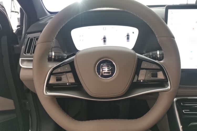 Used BYD Tang New Energy 2025 Intelligent Driving Version DM-i 115KM Flagship Edition Steering Wheel