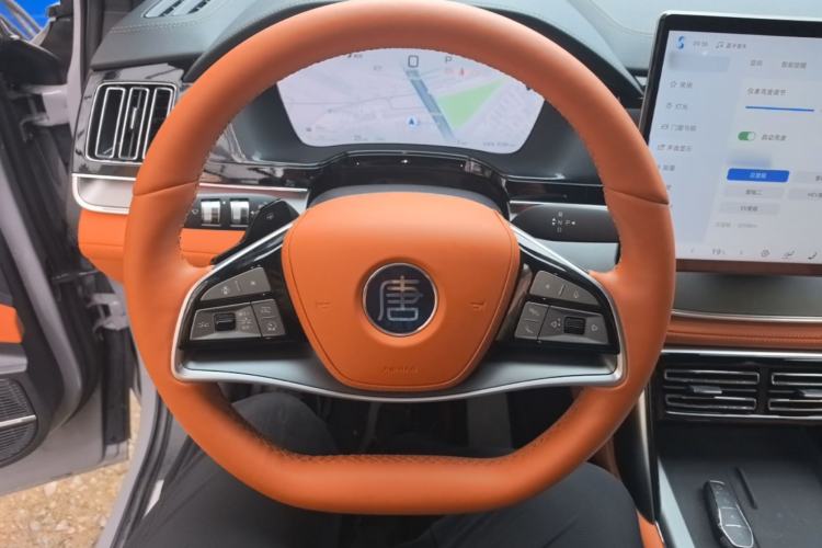 Used BYD Tang New Energy 2025 Model Smart Drive Version DM-i 175KM Prestige Version Steering Wheel