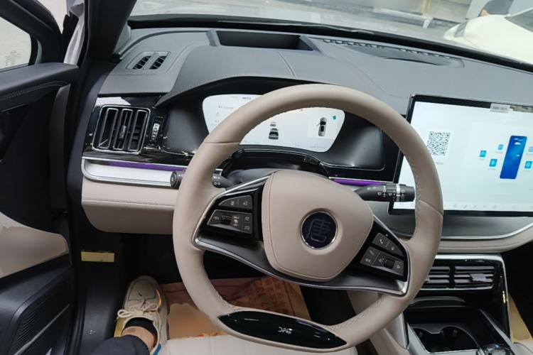 Used BYD Tang New Energy 2025 DM-i 115KM Cloud Ride Flagship Model Steering Wheel