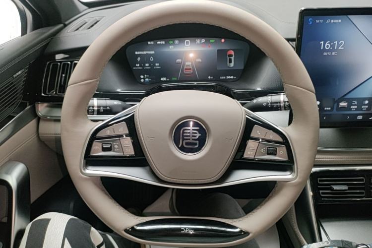 Used BYD Tang New Energy 2025 DM-i 115KM Prestige Model Steering Wheel
